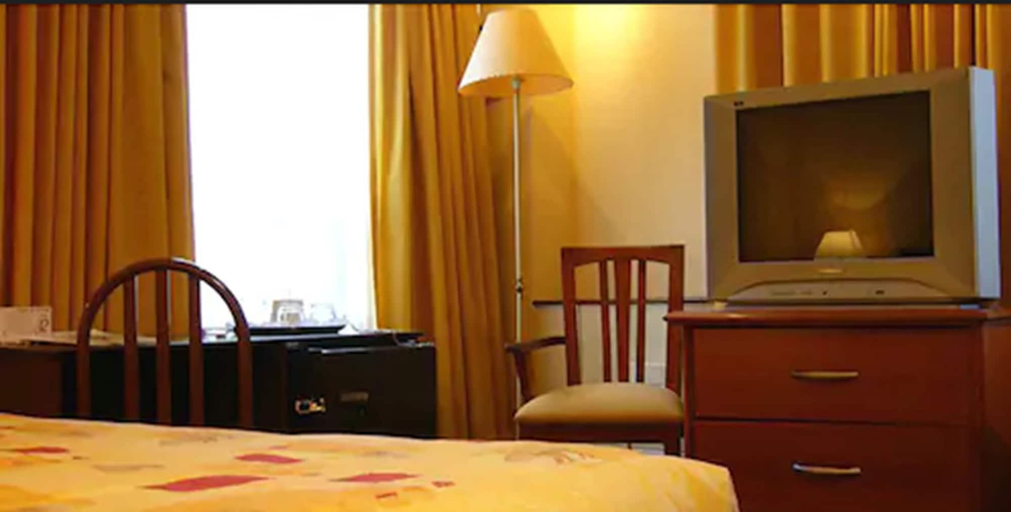 Hotel Alcala Del Rio Santiago du Chili Extérieur photo